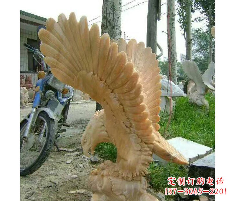 开封飞翔老鹰石雕