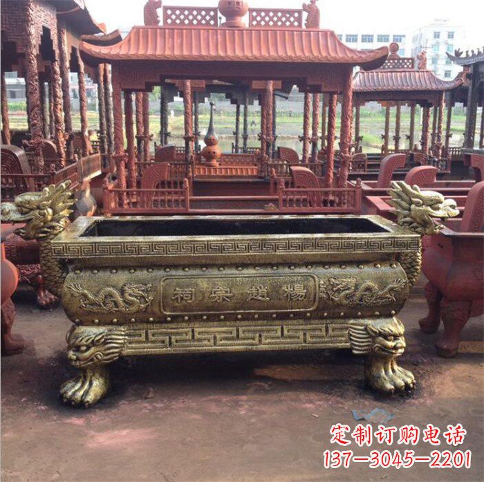 开封精美麒麟雕塑——浮雕铜香炉