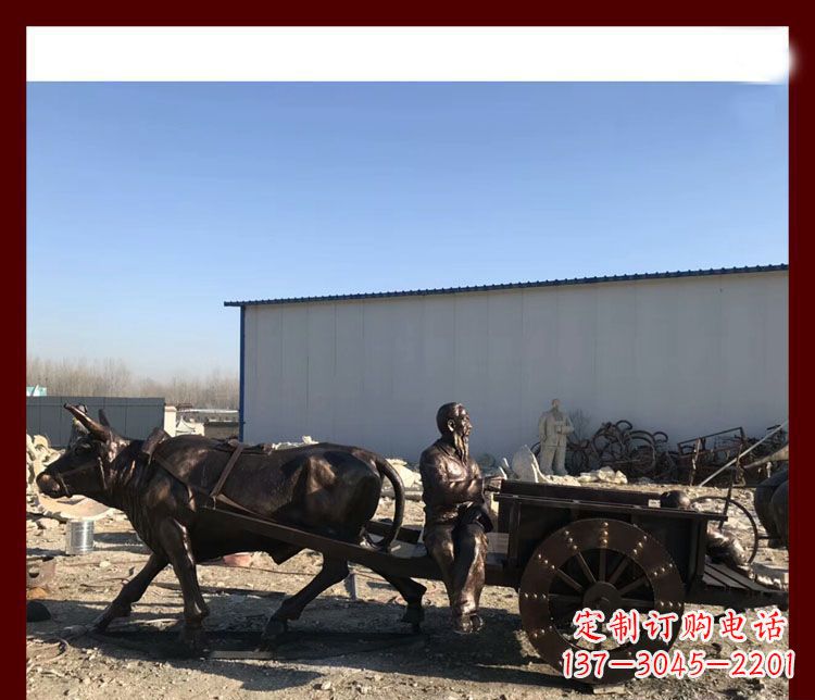 开封传统工艺技术精雕牛雕塑赶牛车的祖孙俩