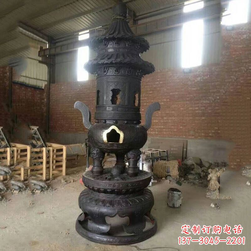 开封高层圆形铜香炉