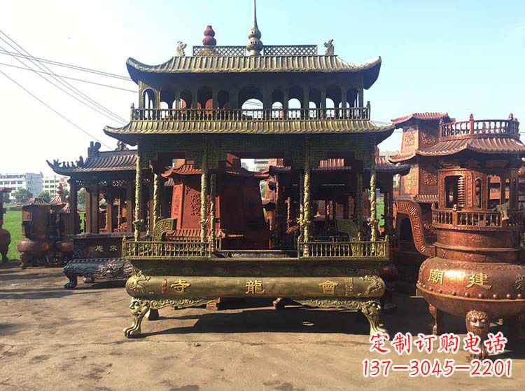 开封高浮雕螭龙纹铜香炉