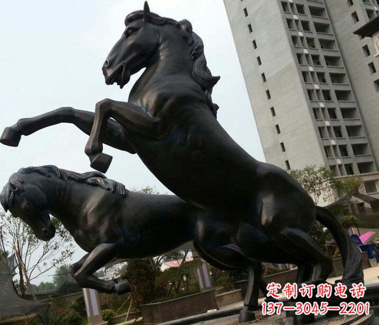 开封高雅实木动物雕塑
