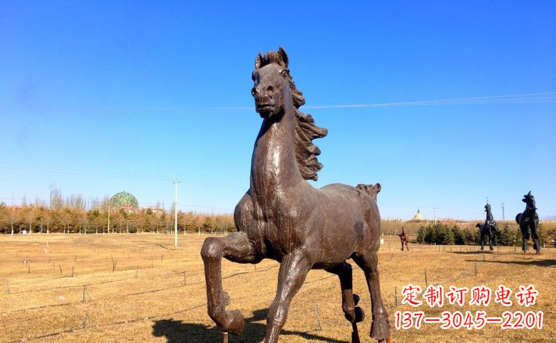 开封公园奔跑的马动物铜雕 (3)
