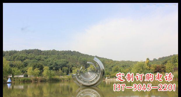 开封不锈钢圆环景观雕塑