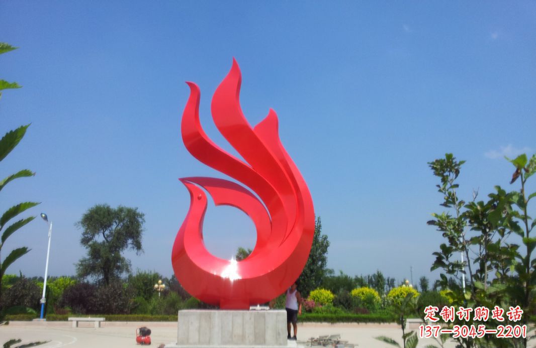 开封精美绝伦的凤凰不锈钢抽象雕塑