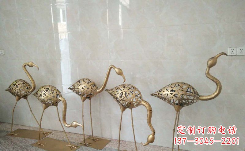 开封不锈钢抽象火烈鸟动物雕塑