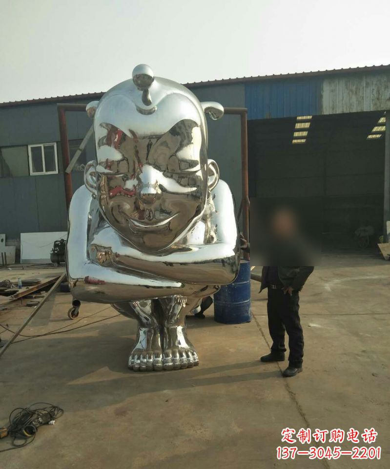 开封大型不锈钢蹲着的儿童雕塑