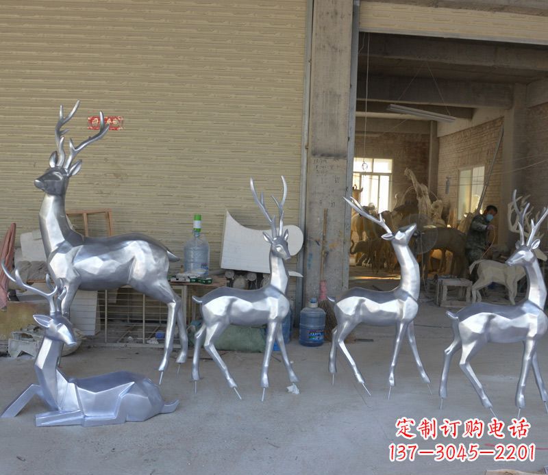 开封不锈钢动物雕塑——鹿