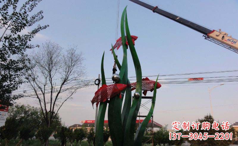 开封欧洲风格鲤鱼不锈钢雕塑