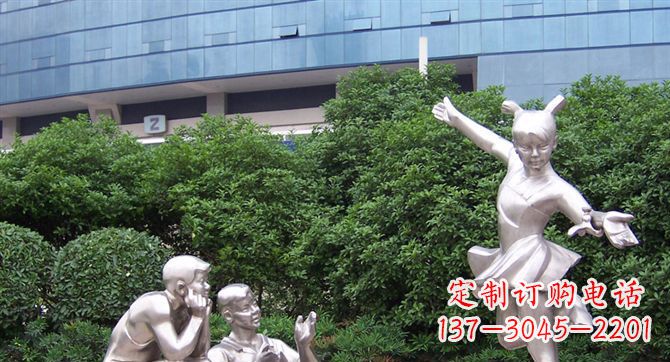 开封优质不锈钢学生人物雕塑