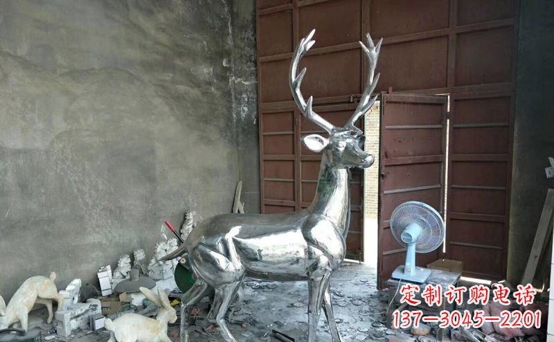 开封艺术精美的不锈钢鹿装置雕塑