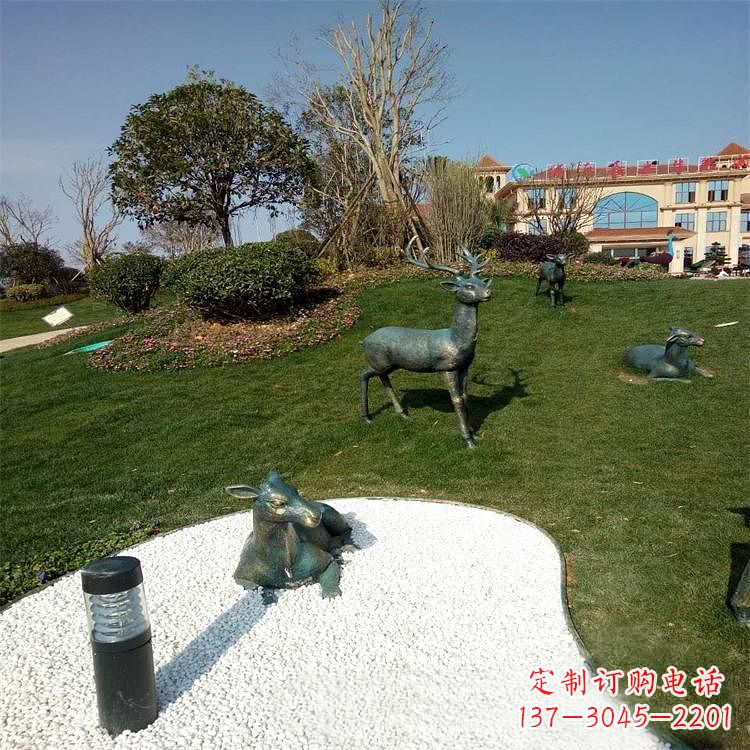 开封公园草坪动物雕塑摆件铜雕鹿