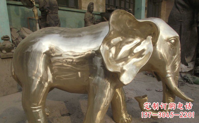 开封中领雕塑精美的大象铜雕