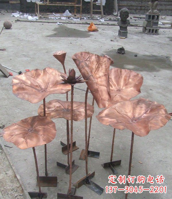开封公园锻铜荷花景观铜雕