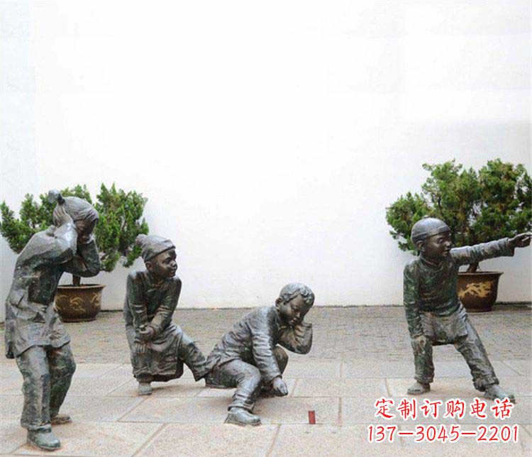 开封愉悦童年,珍藏宝贝铜雕小孩