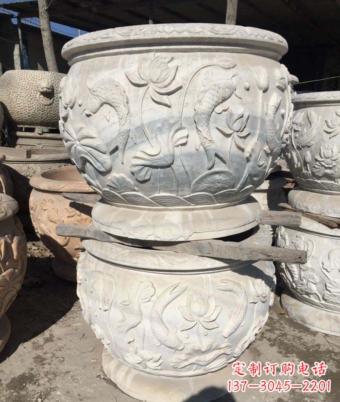 开封精美荷花雕塑 彰显优雅之美