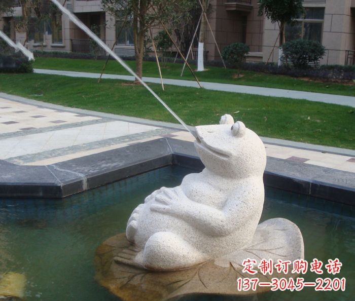 开封精美青蛙喷泉石雕