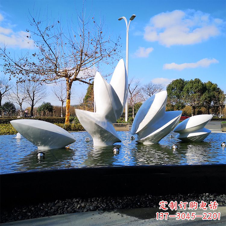 开封精美纯铜树叶雕塑