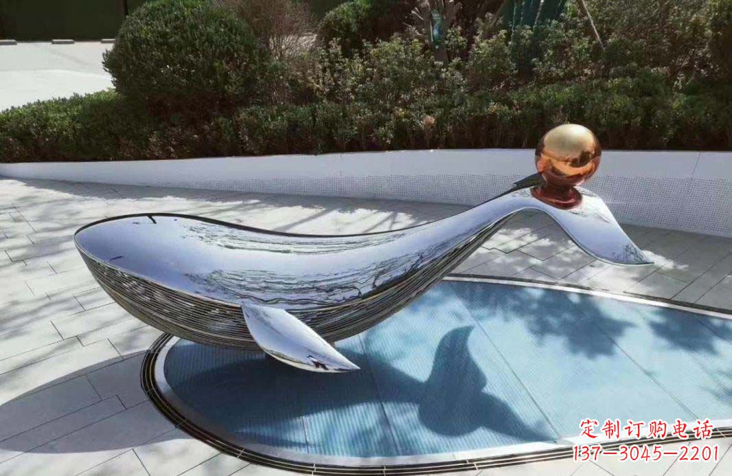 开封新颖独特的镜面不锈钢海豚雕塑