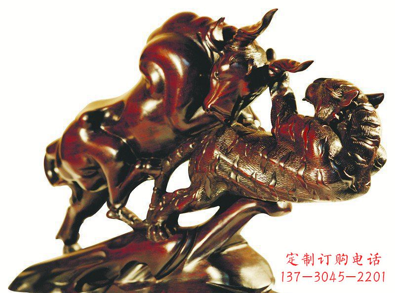 开封风格独特的铜制老虎雕塑