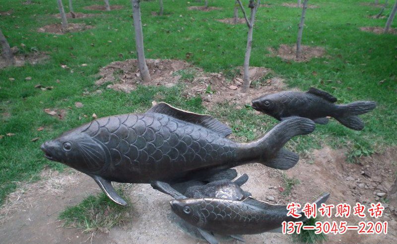 开封公园鲤鱼动物铜雕