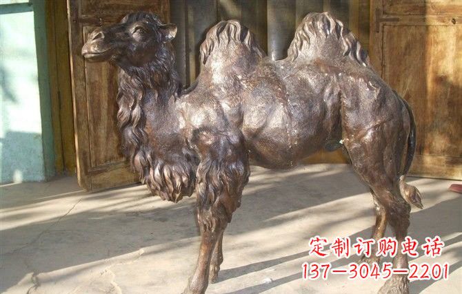 开封公园骆驼铜雕222