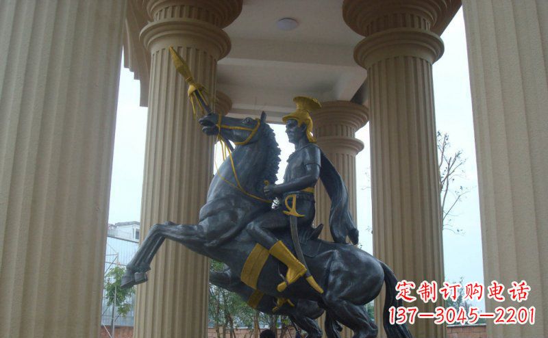 开封公园骑马的罗马士兵人物铜雕