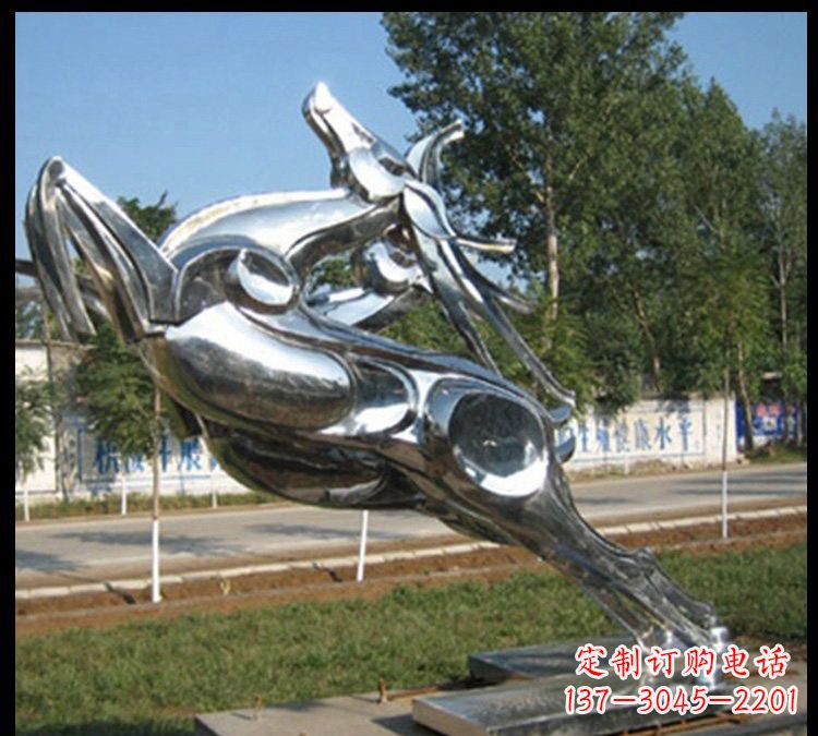 开封梅花鹿不锈钢雕塑新美的精美装饰