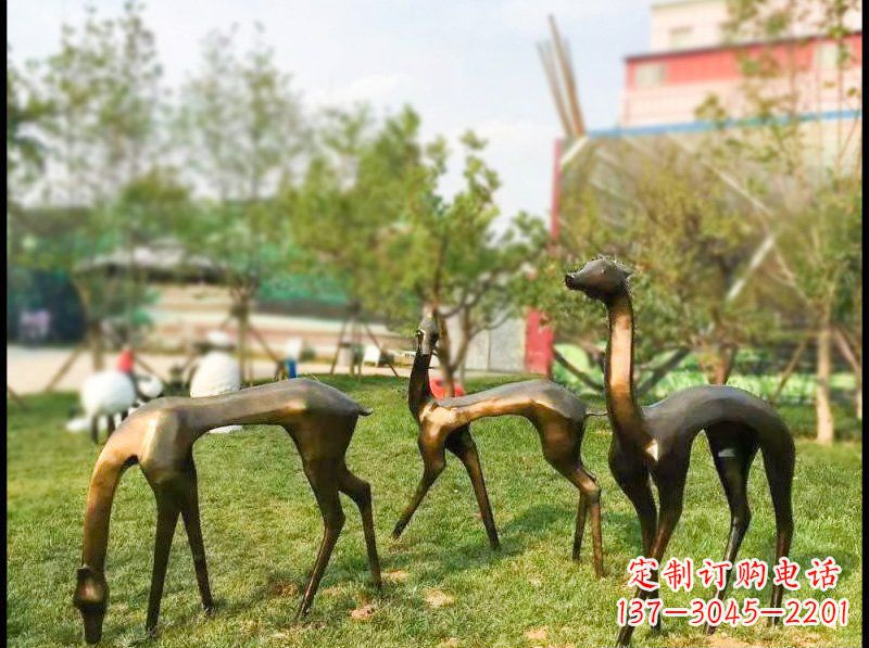 开封艺术欣赏——梅花鹿雕塑