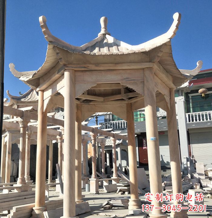 开封公园晚霞红凉亭雕塑