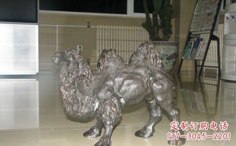 开封高质量铜制骆驼雕塑