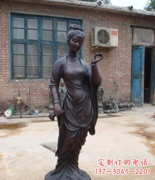 开封古代美女公园人物铜雕