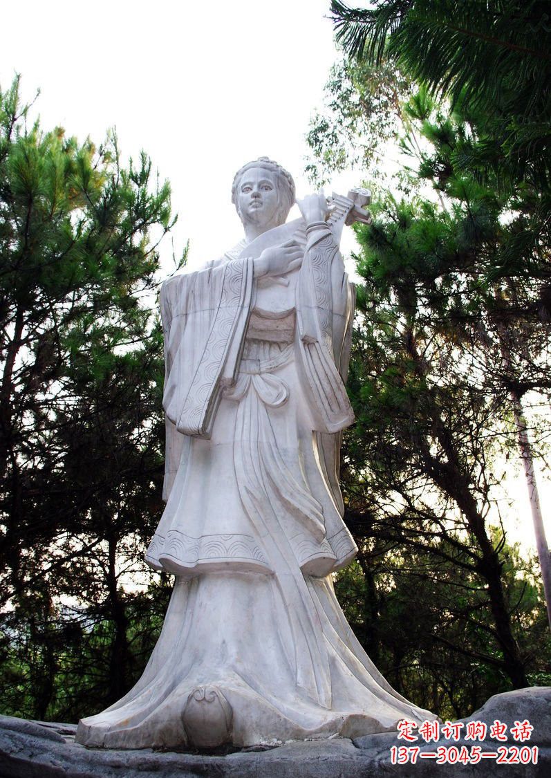 开封传承古代高贵,纪念王昭君石雕
