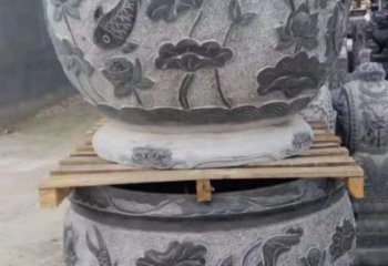 开封精致的石头水缸雕塑，为您的公园小区增添美丽色彩