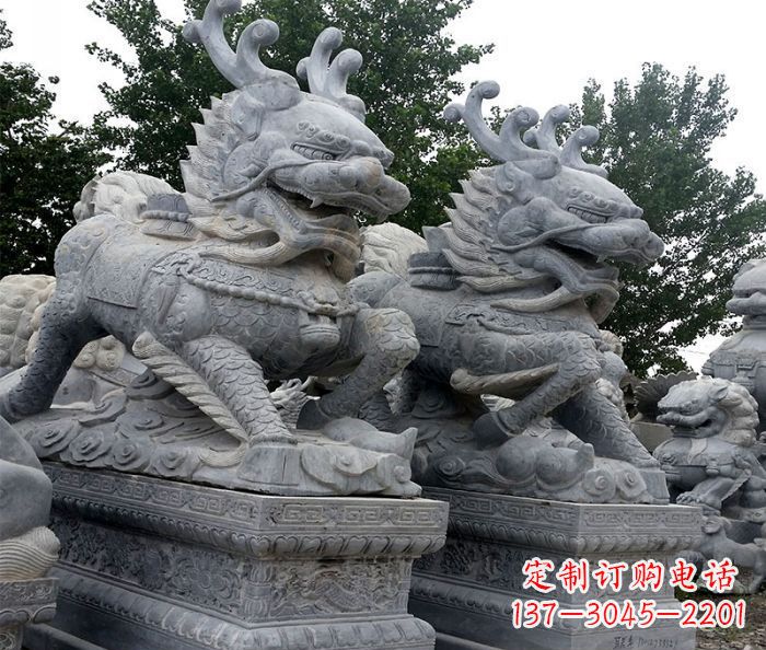 开封古典精美麒麟雕塑