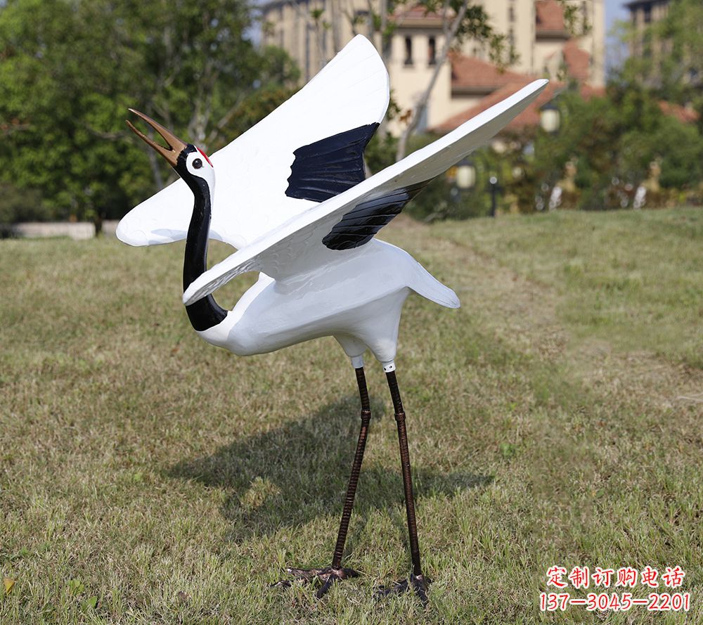 开封贵族气质,匠心精神:古人仙鹤雕塑