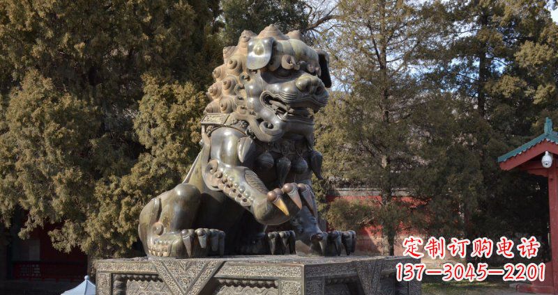 开封故宫青铜狮子雕塑
