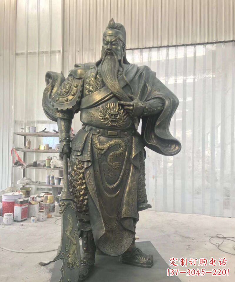 开封关公铜雕–传承古老的英雄气概