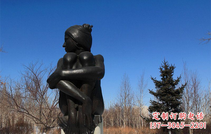开封浪漫优雅的女孩铜雕