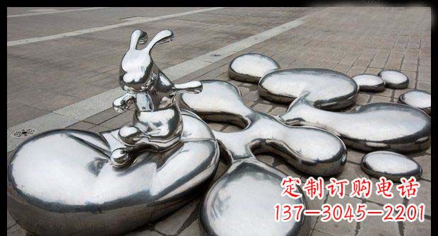 开封卓越不锈钢兔子雕塑