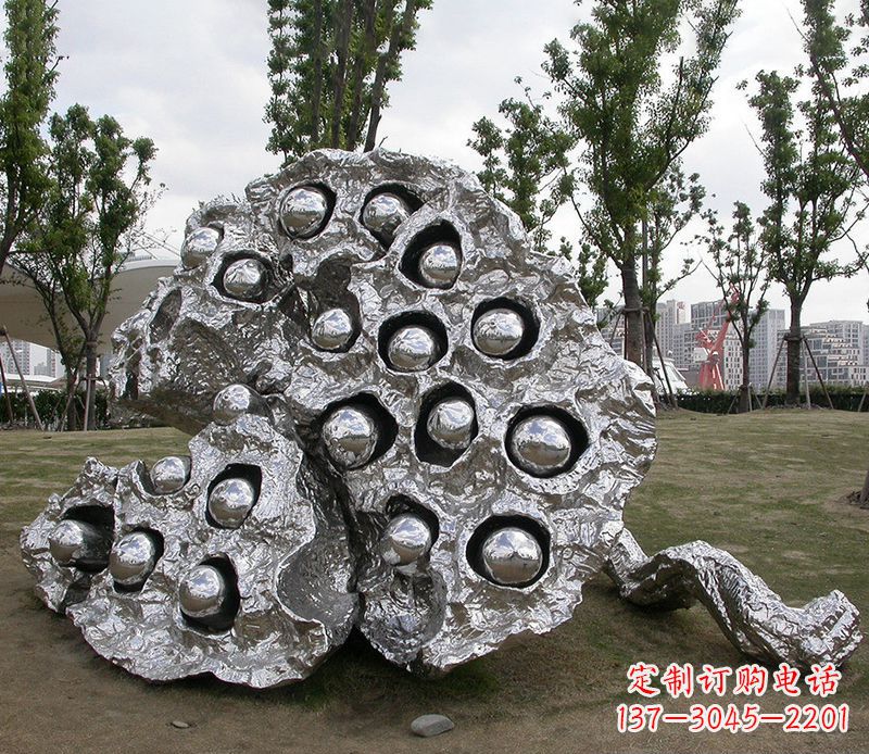 开封广场不锈钢莲蓬雕塑