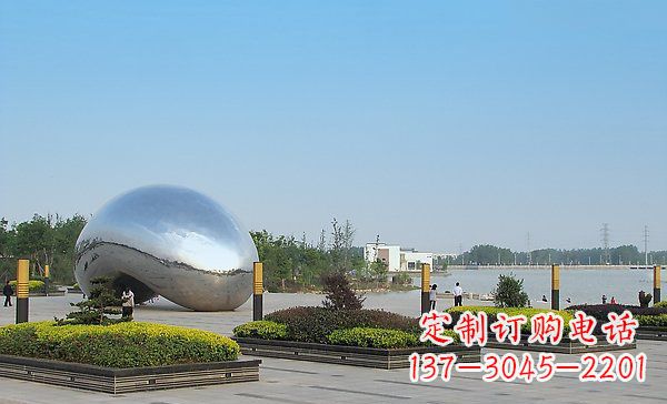 开封广场不锈钢异形水滴雕塑