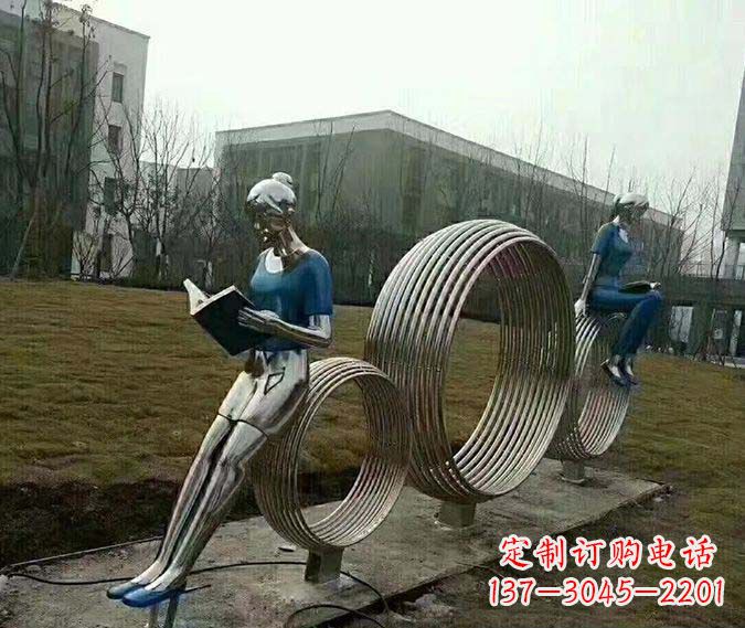 开封环绕书香之美的不锈钢圆环雕塑