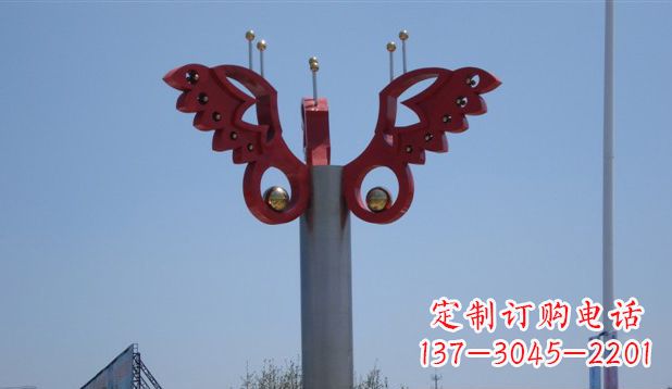 开封欣赏精美蝴蝶雕塑,感受生活的美好