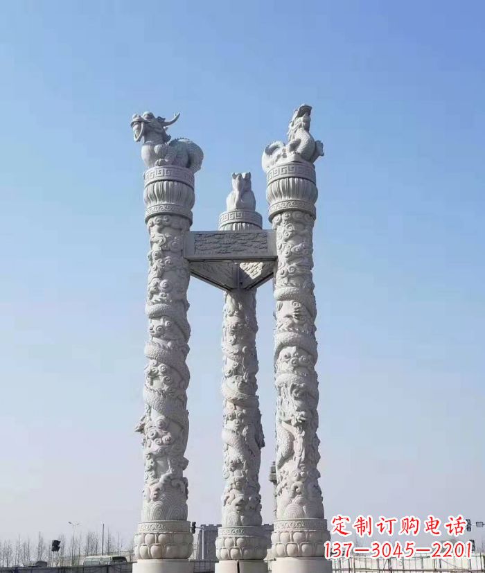 开封领雕塑:十二生肖石柱多彩景观
