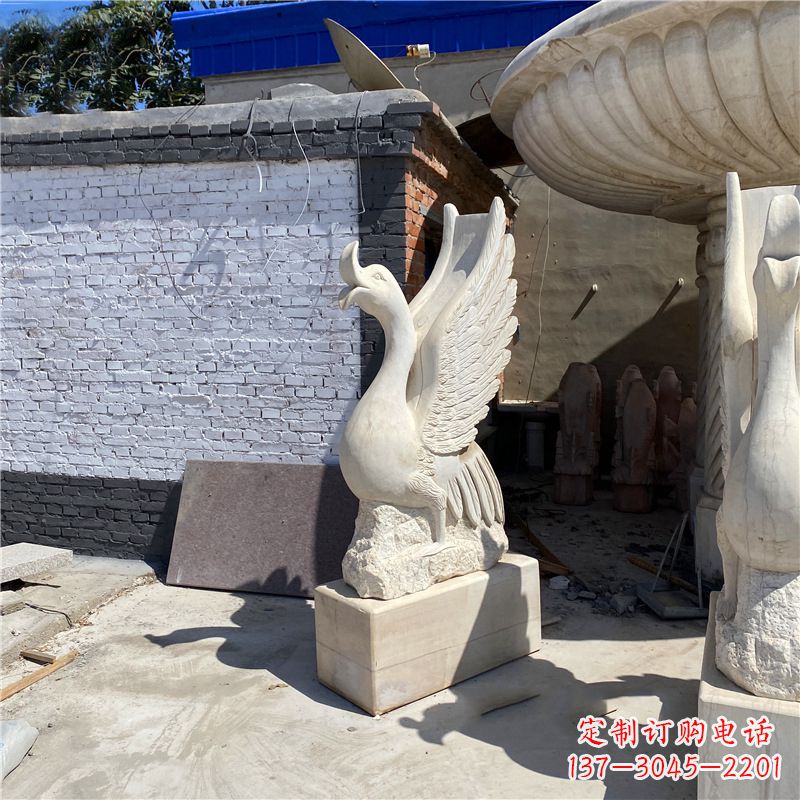 开封中领雕塑艺术精致天鹅雕塑