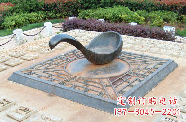 开封让公共空间饱满指引灵性的指南针雕塑