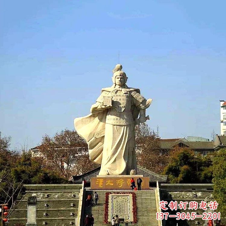 开封韩信西汉军事家雕像,引领西汉文化风采