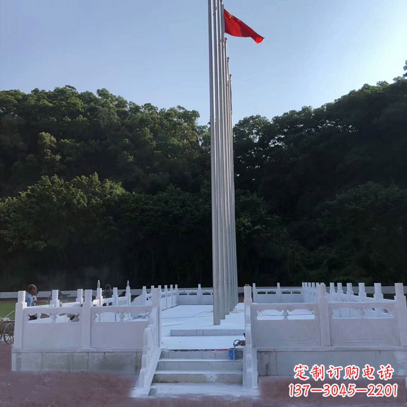 开封中领雕塑是一家专业定制汉白玉石雕国旗台的…