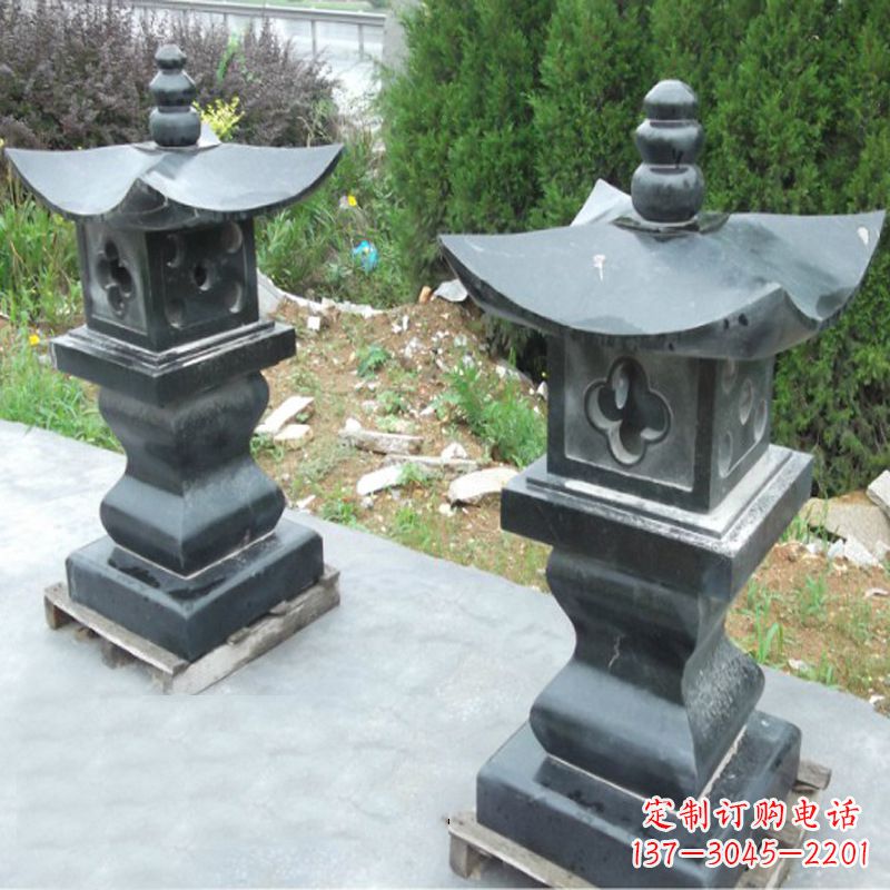 开封黑曜石材质灯笼雕塑